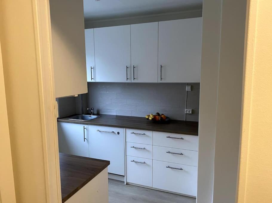 Lovely 2 Bedroom Apartmen With Free Parking Bergen Zewnętrze zdjęcie