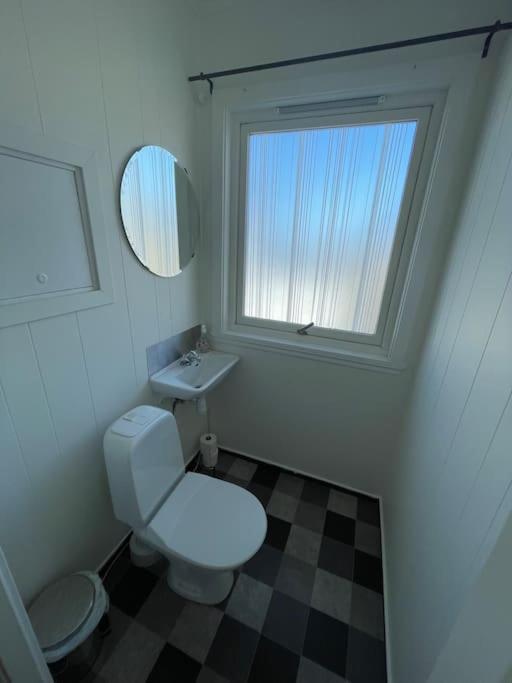 Lovely 2 Bedroom Apartmen With Free Parking Bergen Zewnętrze zdjęcie